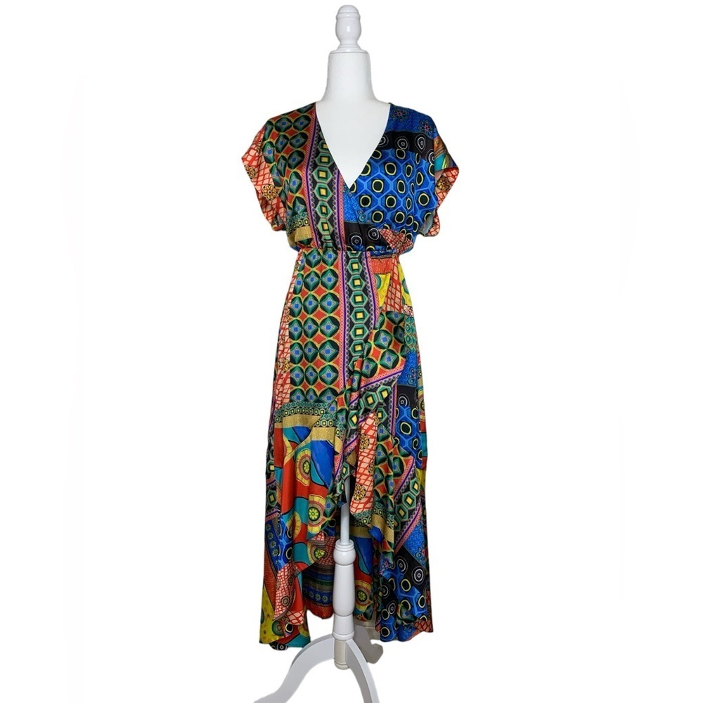 Alice & Olivia Dani Cap Sleeve Ruffle Kimono Dress - Picture 2 of 11